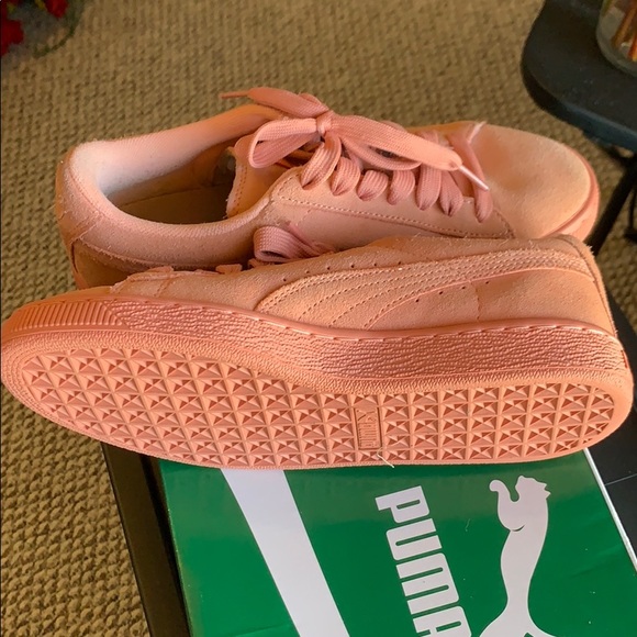 Suede jr pumas - Picture 3 of 3